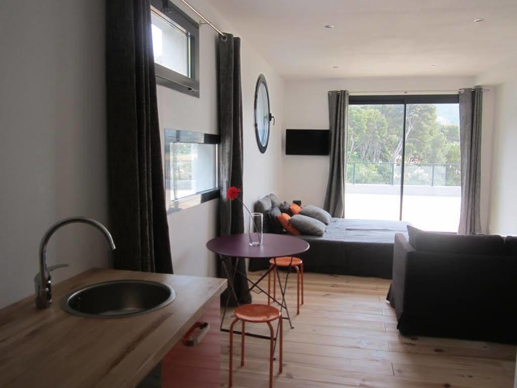 By Cassis Chambre Privee Dans Maison Familiale 외부 사진